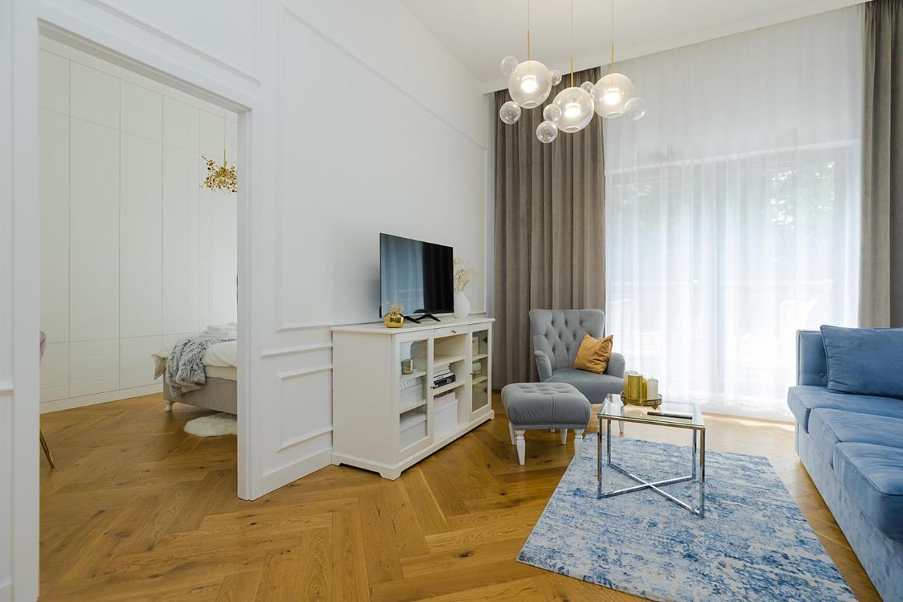 Woronicza Premium- Margo Apart Warschau Exterior foto
